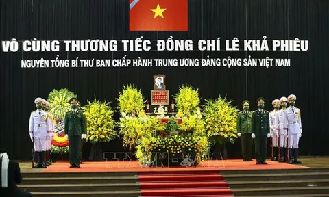 Cử hành trọng thể Lễ Quốc tang nguyên Tổng Bí thư Lê Khả Phiêu